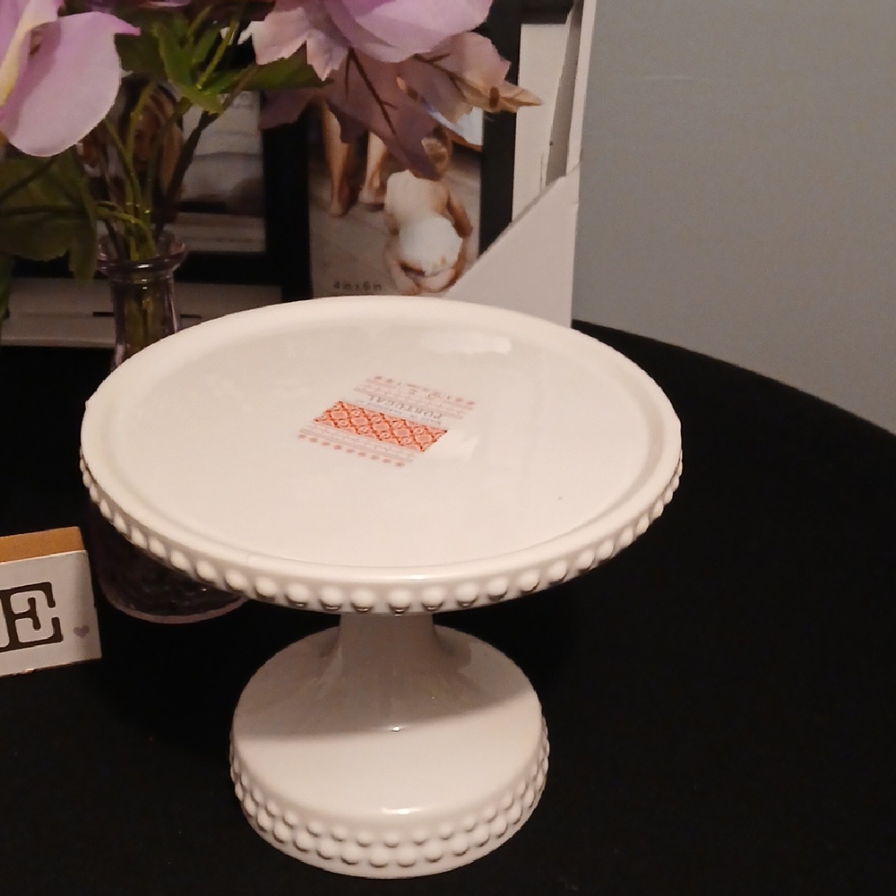 Elegant White Cake Stand / Riser with Beaded Border Design